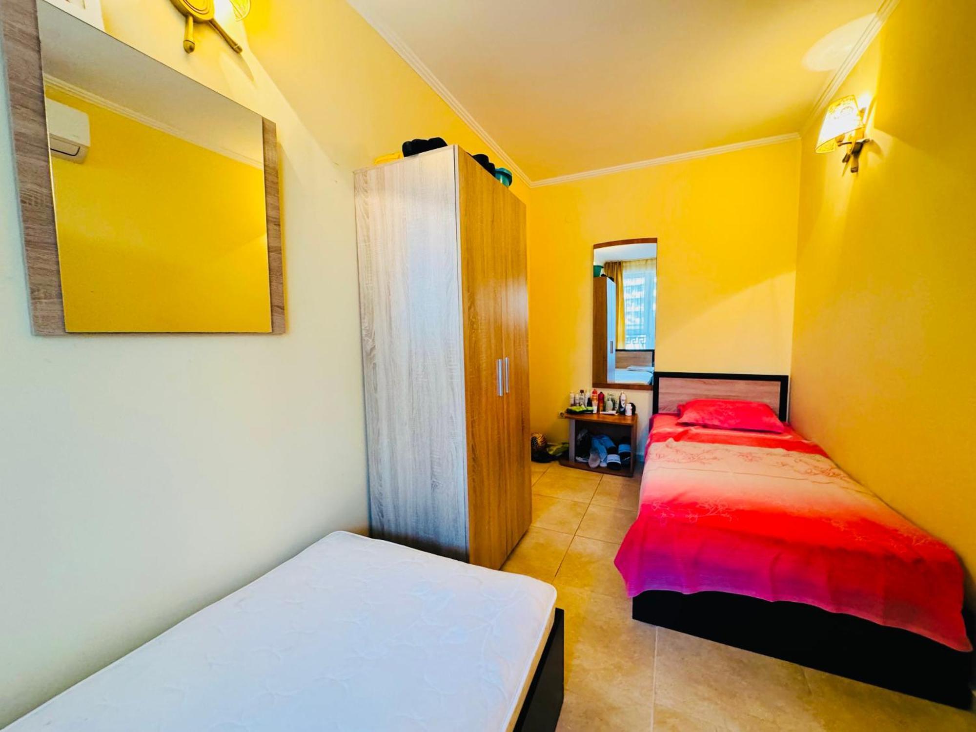 Victoria Two Bedroom Sunny